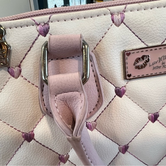 Elegant Pink and White Satchel - Picture 6 of 10